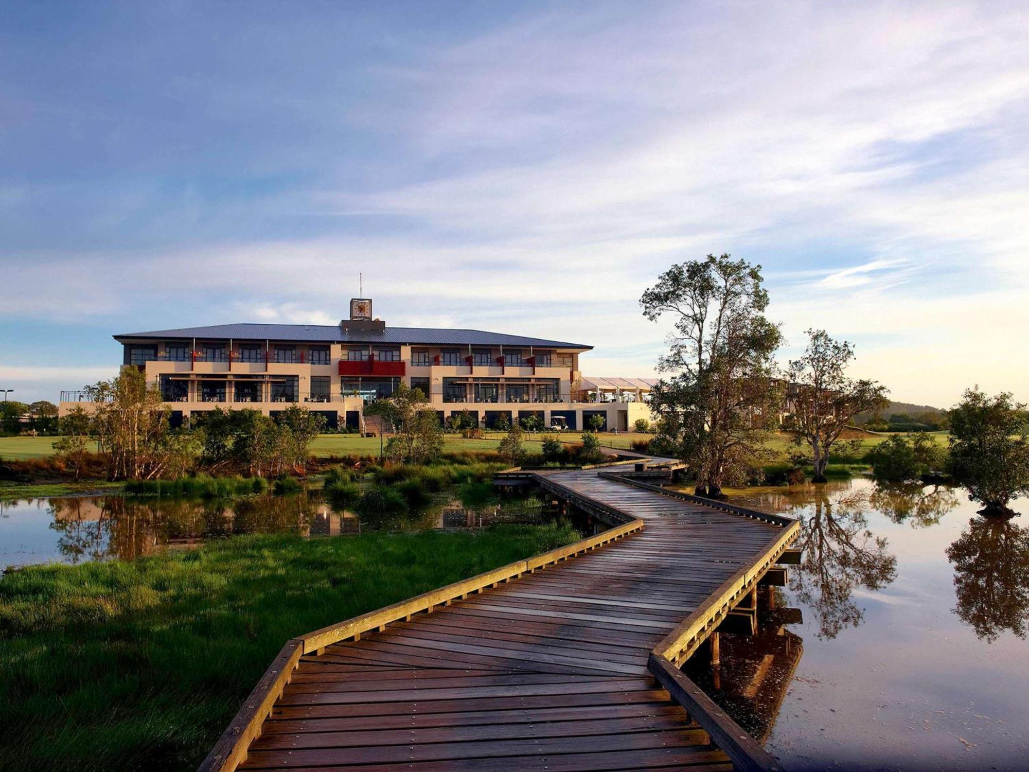 וויונג Mercure Kooindah Waters Central Coast מראה חיצוני תמונה