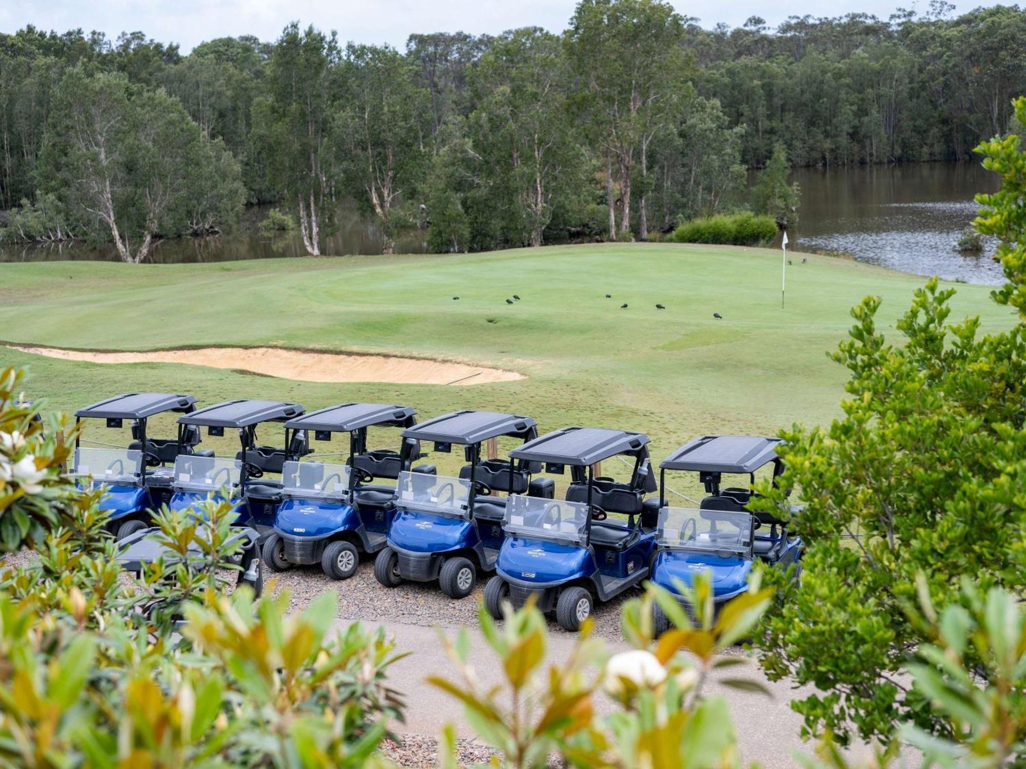וויונג Mercure Kooindah Waters Central Coast מראה חיצוני תמונה